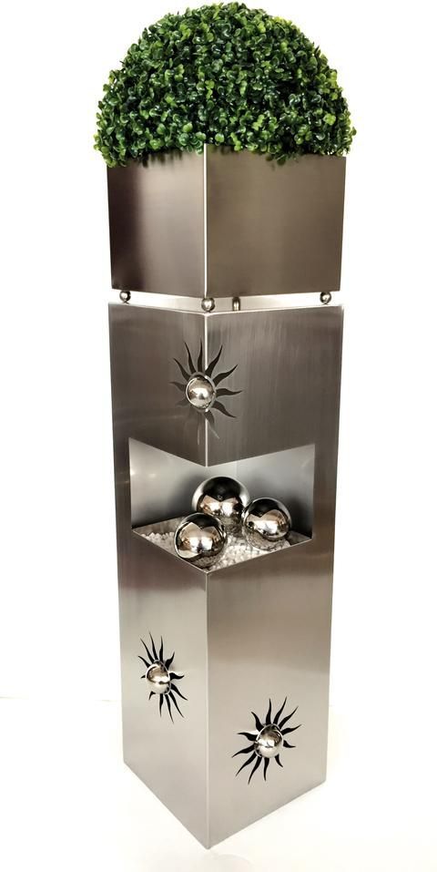 Metallsäule aus Edelstahl mit Kugeln